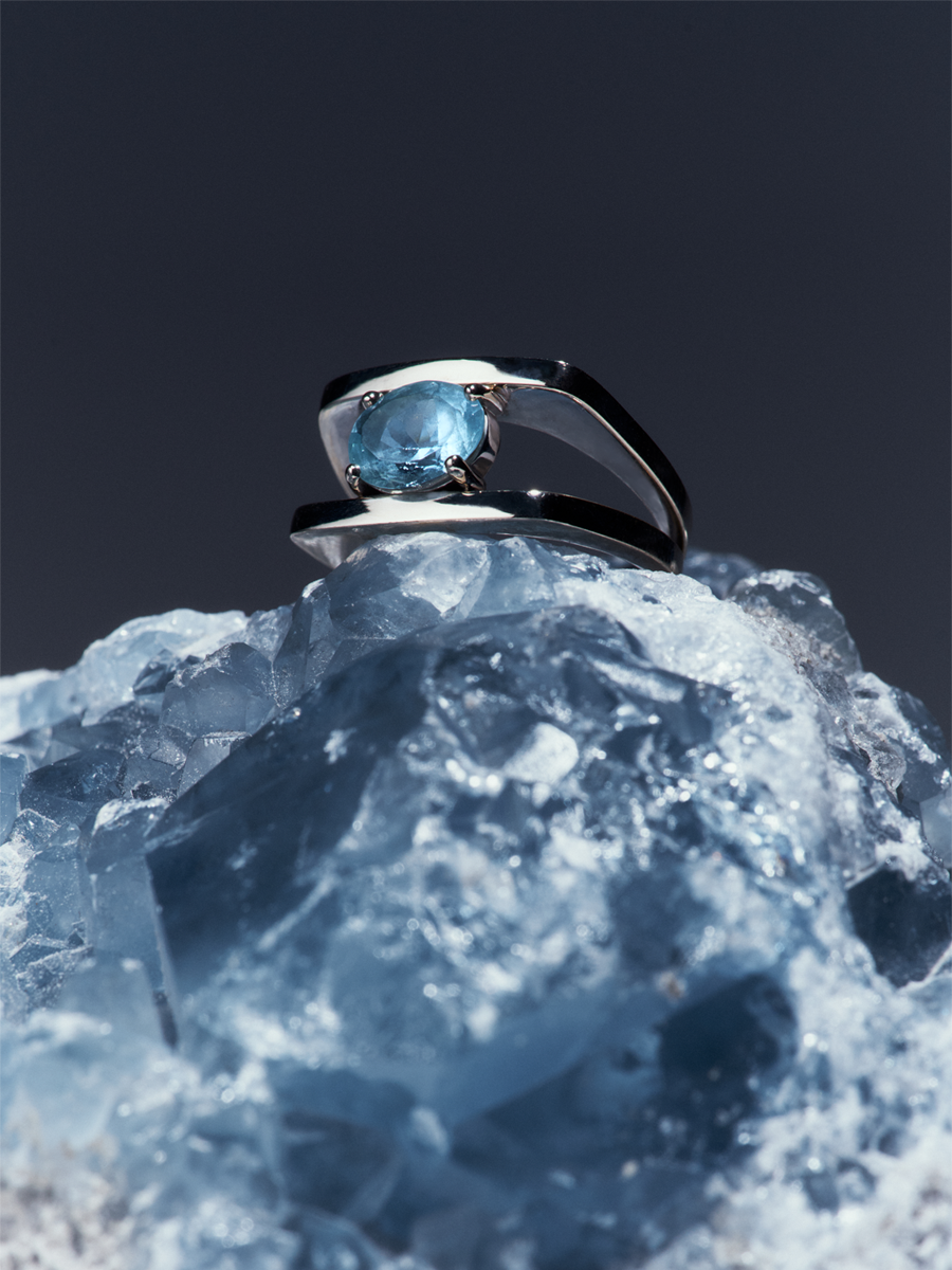 GLACIAL RIFT RING